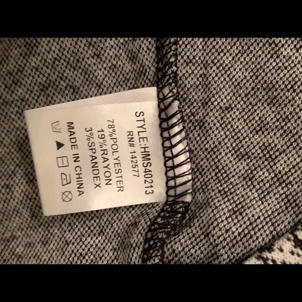 Haute Monde mini Skirt with front ziper size S - Picture 6 of 6